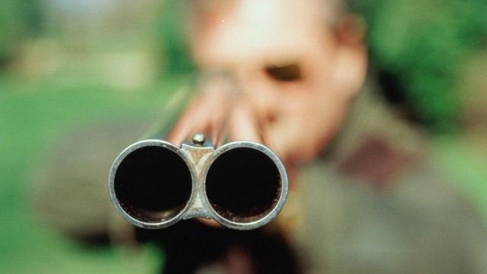 В Оренбуржье мужчина угрожал соседу застрелить его из охотничьего ружья